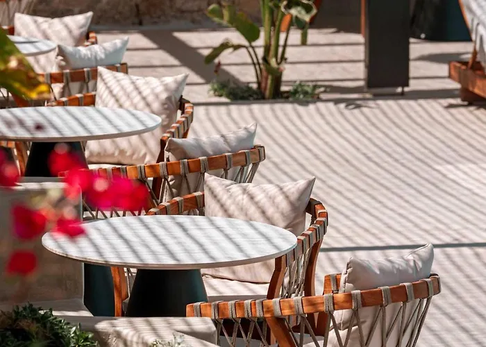 فندق Muse οf Mykonos Luxury Plintri