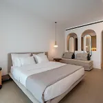 Muse οf Mykonos Luxury Hotel