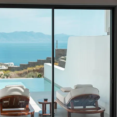 Muse οf Mykonos Luxury Plintri