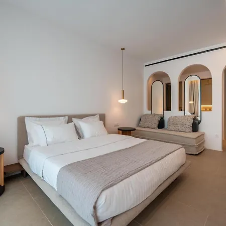 Muse οf Mykonos Luxury Hotel