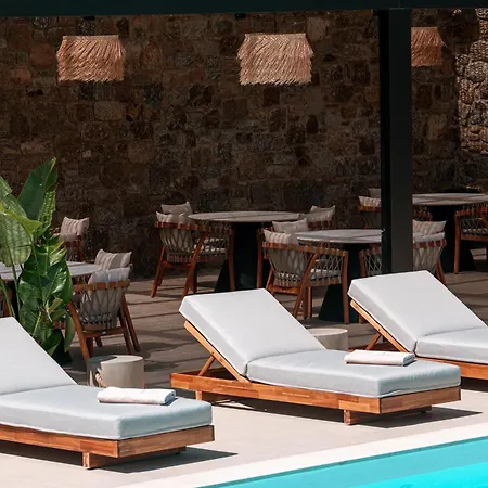 Muse Of Mykonos Luxury Hotel Plintri