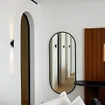 Muse οf Mykonos Luxury Hotel