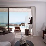 Muse οf Mykonos Luxury Hotel *
